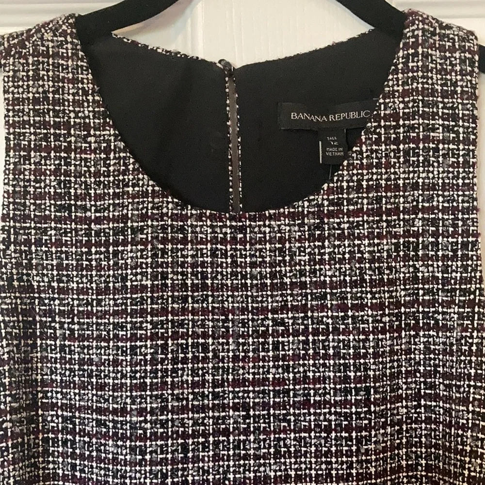 Banana Republic Elegant Black and White Tweed Midi Dress - Picture 2 of 3